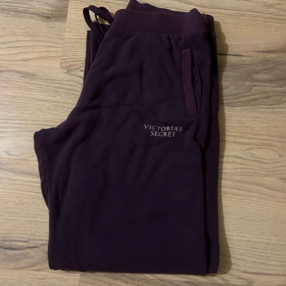 Women’s sweatpants/lounge pants